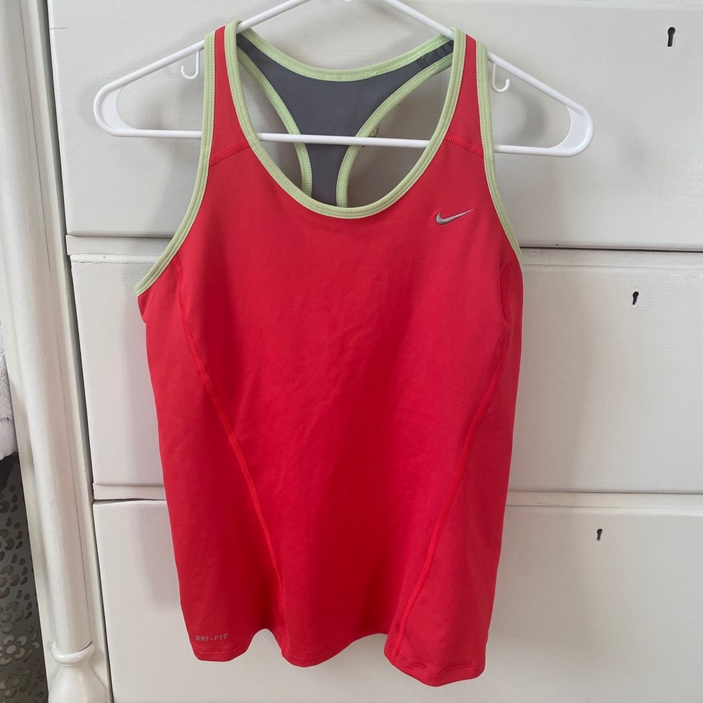 Nike dri fit tank